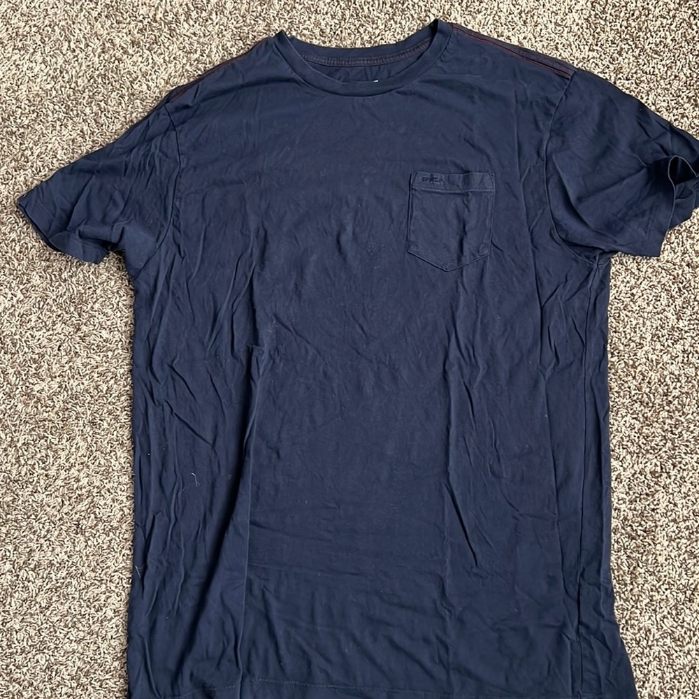 RVCA front pocket tee. No stains no holes